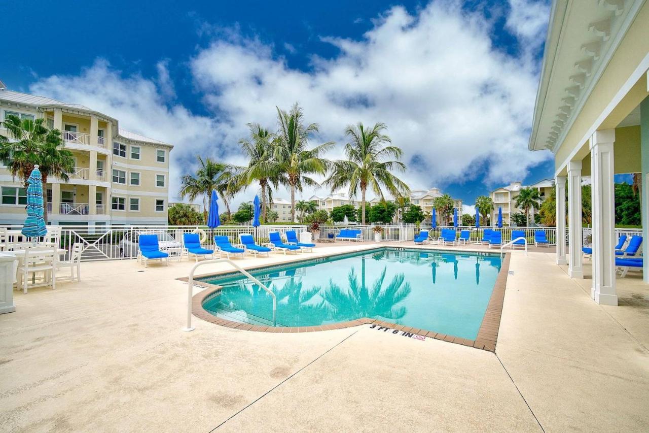 Palma Sola Bay Club Condominium Bradenton Exterior photo