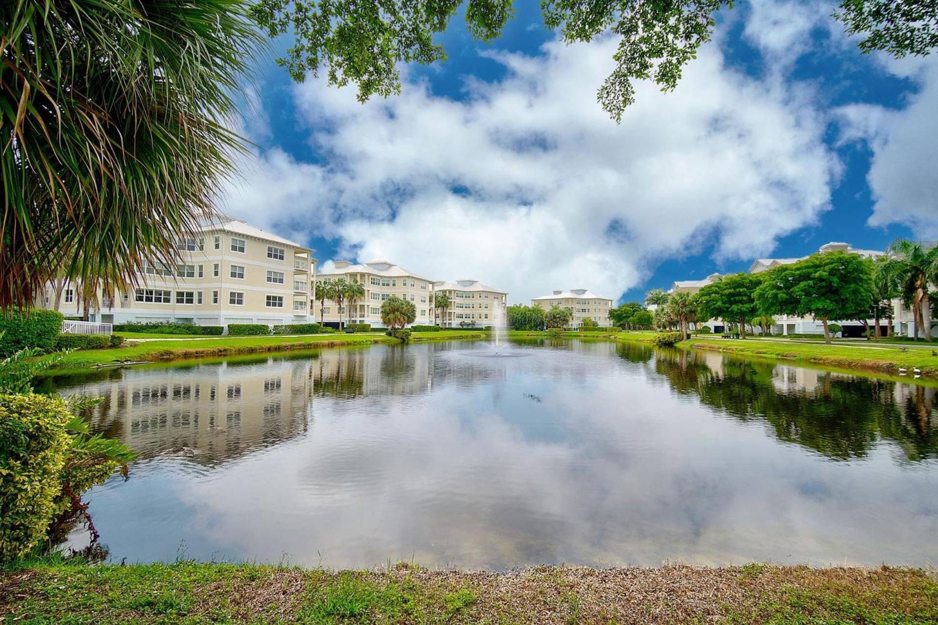 Palma Sola Bay Club Condominium Bradenton Exterior photo